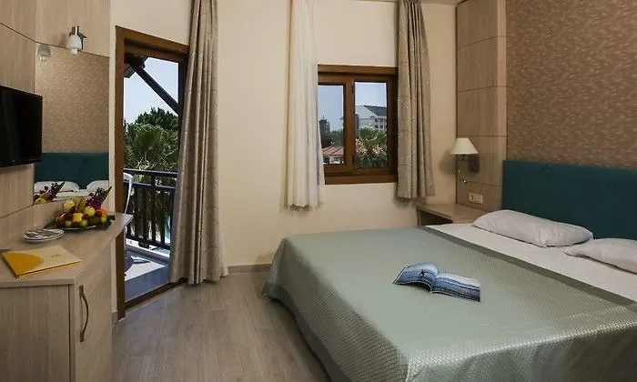 Primasol Serra Garden 4* Side